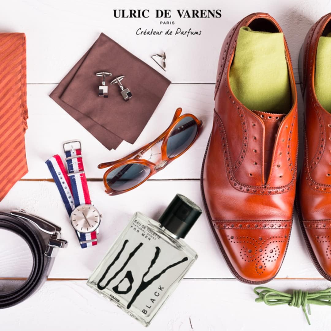 Ulric De Varens BLACK - Eau De Toilette for Men - Modern, Classic, Citrusy Scent - Woody, Adventurous Notes of Bergamot, Green Apple, White Flower