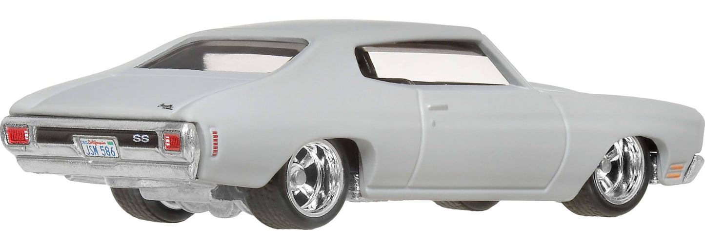 Hot Wheels Cars, Premium Fast & Furious 1:64 Scale Die-Cast Car for Collectors Inspired by Fast & Furious Movie Franchise