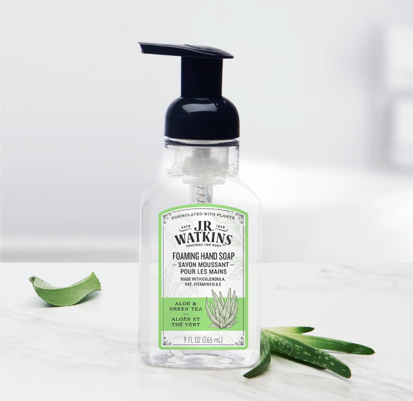 Watkins 20623 9 oz Aloe & Green Tea Scent Foaming Hand Soap