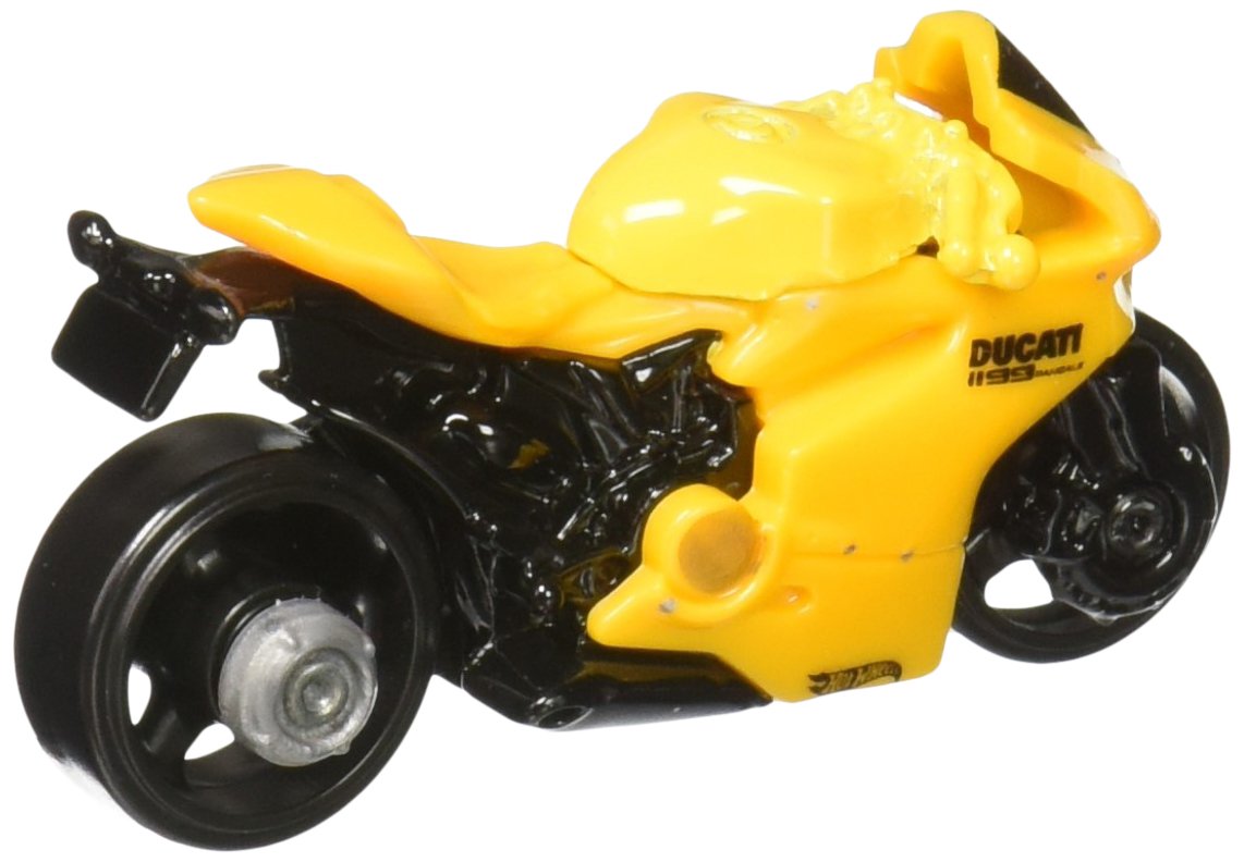 2015 HW Workshop Ducati 1199 Panigale Yellow Motocycle Crotch Rocket 203/250