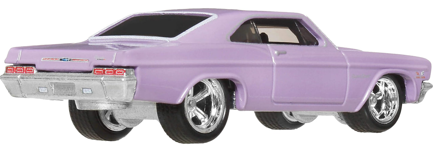 Hot Wheels Cars, Premium Fast & Furious 1:64 Scale Die-Cast Car for Collectors Inspired by Fast & Furious Movie Franchise