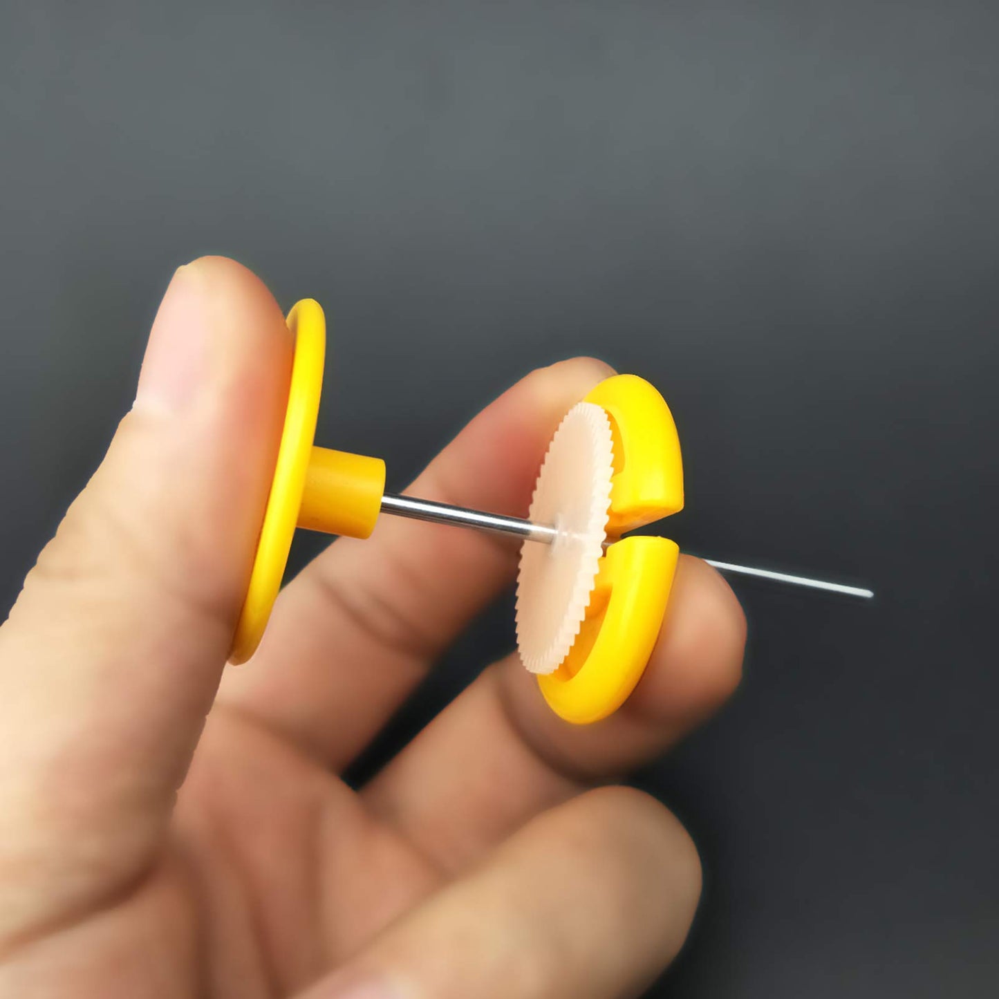 EUDAX 82 pcs Plastic Gear Package Kit DIY Gear Assortment accessories set for Toy Motor Car Robot Various Gear Axle Belt Bushings