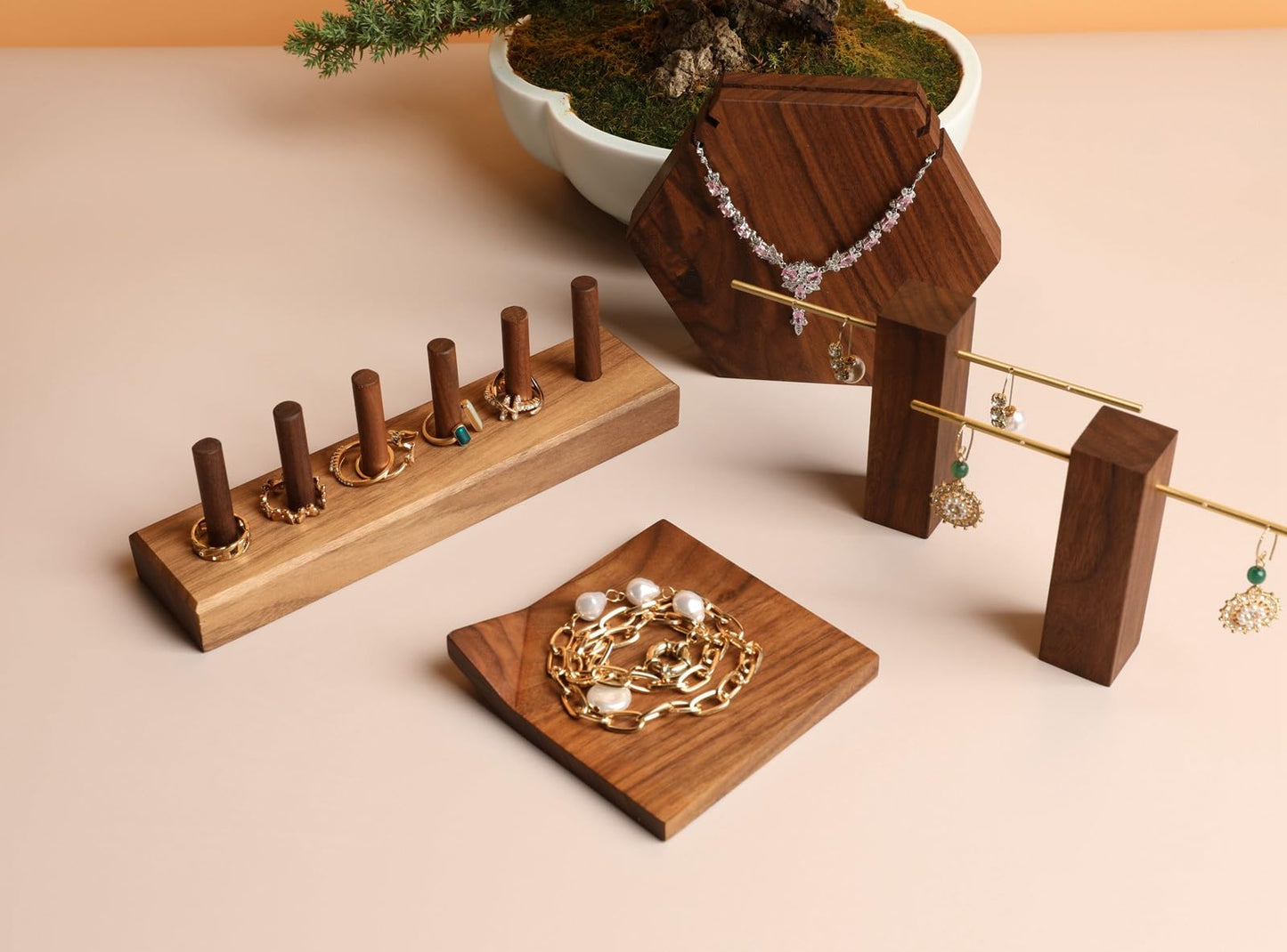 GemeShou wood ring storage jewelry organizer for woman, jewelry ring holder with 6 cones for jewelry selling, cute small ring display stand【Ring…