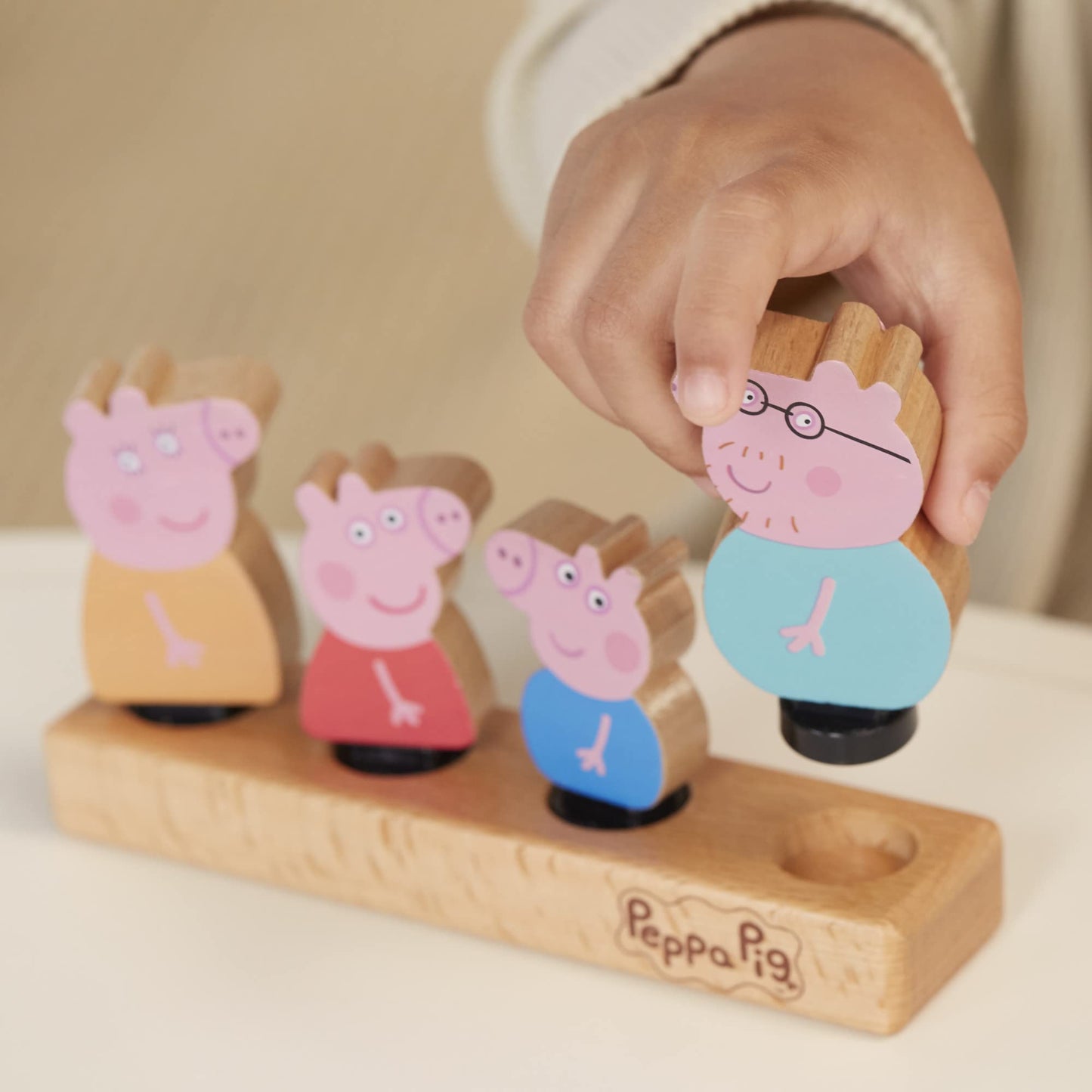 Peppa Pig Toys Wooden Family Figures Made from Responsibly Sourced Wood for 2 Year Old Girls and Boys and Up (Amazon Exclusive)
