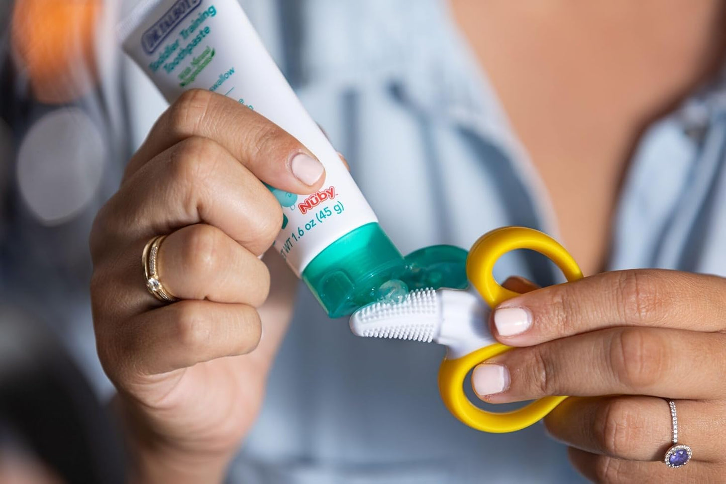 Nuby Nananubs Banana Teether – Silicone Massaging Toy for Babies 3M+, Soothes Sore Gums, Travel-Friendly Baby Essential & Gift