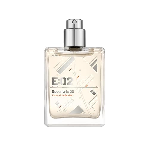 ESCENTRIC MOLECULES Escentric 02-30ml - Abroxan Fragrance - Green Jasmine, Vetiver, Tonka, Musk - Crisp & Seductive Aura - Musk, Woody & Fresh Beauty & Personal Care ESCENTRIC MOLECULES