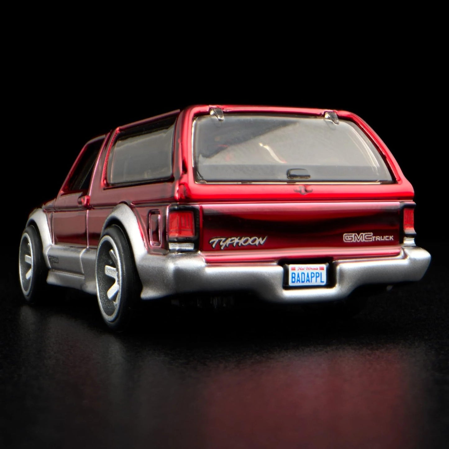 Hot Wheels 1992 GMC Typhoon RLC Exclusive - Red