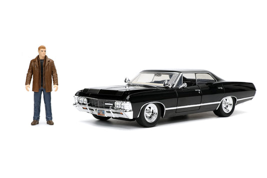 Supernatural 1:24 1967 Chevy Impala Die-cast Car w/Dean Winchester Die-cast Figure, Toys for Kids and Adults