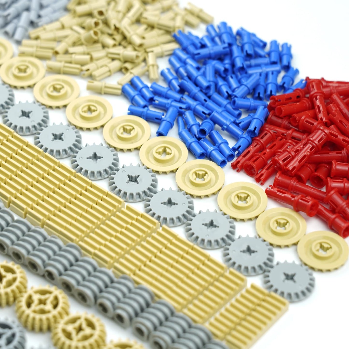 Gears and Wheels Axles Kits Sets, Compatible with Technical Parts Pieces, 652pcs Car Bulk Parts Engine Kit Building Blocks Accessories Children Toys