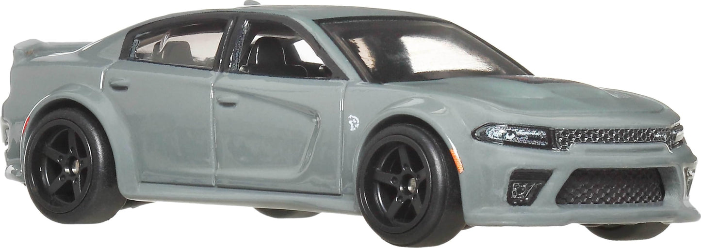 Hot Wheels Cars, Premium Fast & Furious 1:64 Scale Die-Cast Car for Collectors Inspired by Fast & Furious Movie Franchise