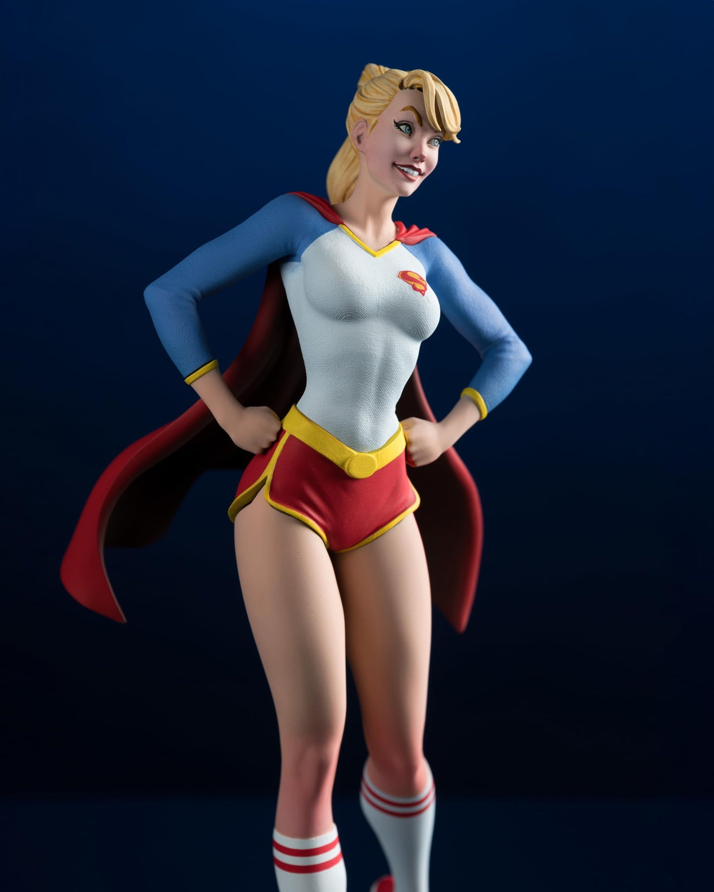 McFarlane Toys - DC Direct Supergirl by J. Scott Campbell (DC Cover Girls) 1:8 Scale Resin Statue
