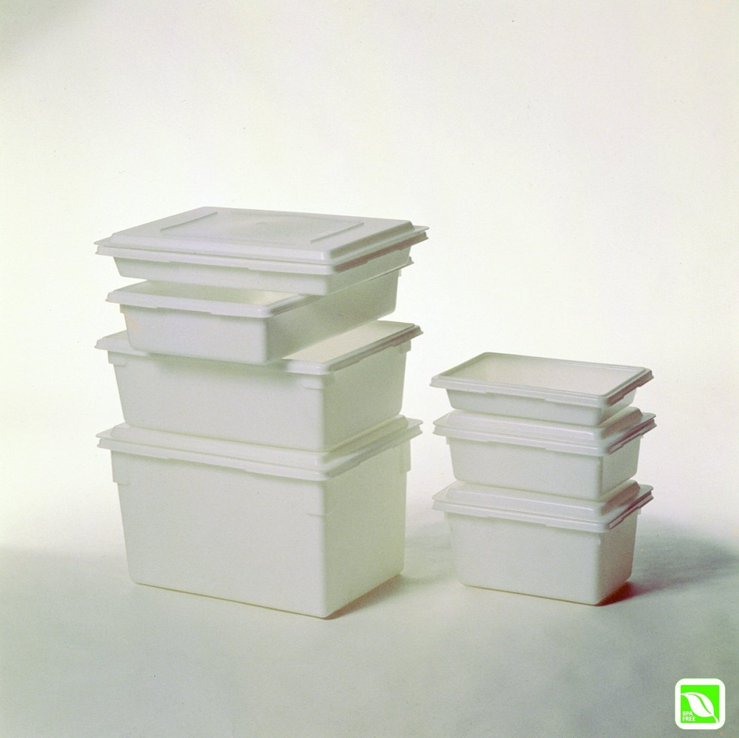 Rubbermaid Commercial Products Food Service Bus/Utility Tote Box Lid for 2-5 Gal Containers, White