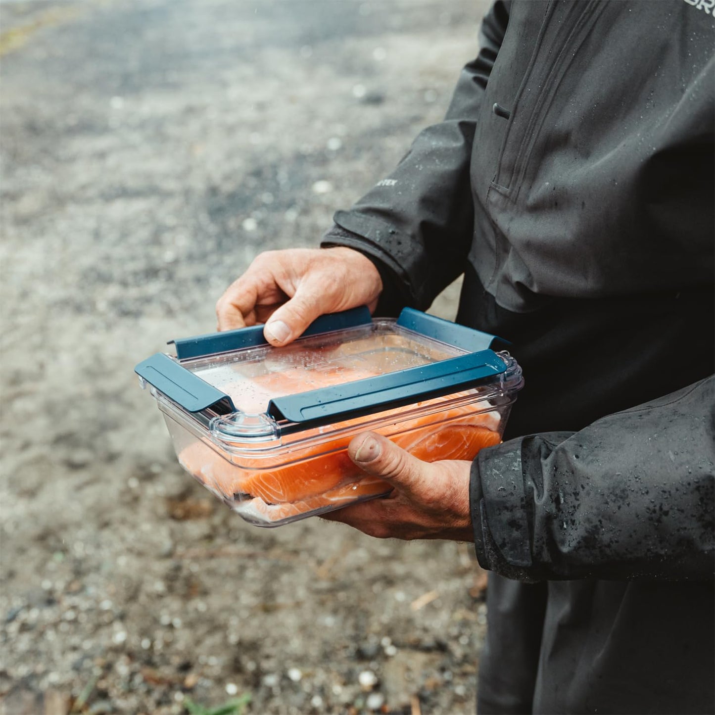 YETI Food Storage Container, BPA Free, Locking & Airtight Lid, Microwave, Freezer, and Dishwasher Safe, Leak-Proof, Cooler and Thin Ice Compatible…