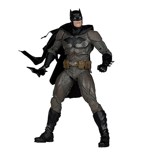 McFarlane Toys - DC Multiverse Batman (Batman: Noel) 7in Action Figure