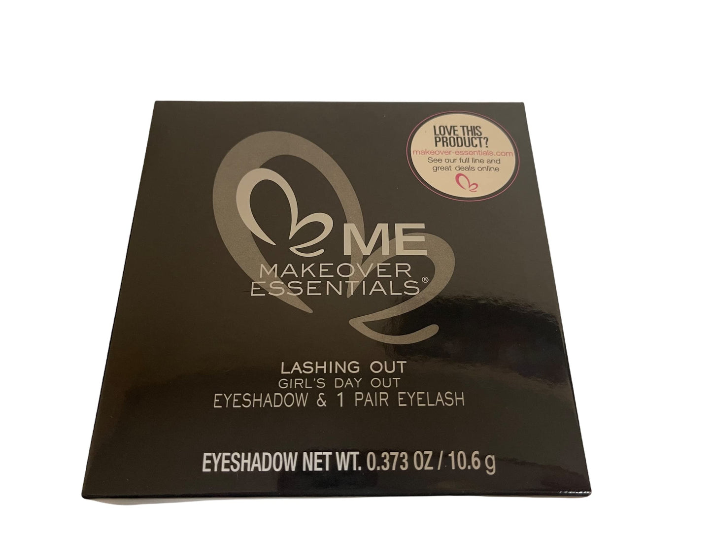 Makeover Essentials Lashing Out Girls Day out Eyeshadow &1 Pair Eyelash