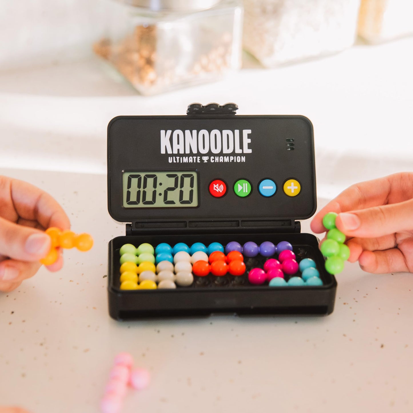 Educational Insights Kanoodle Ultimate Champion – 3D Brain Teaser Puzzle with Timer, Handheld Travel Game for Kids, Teens & Adults Ages 7+