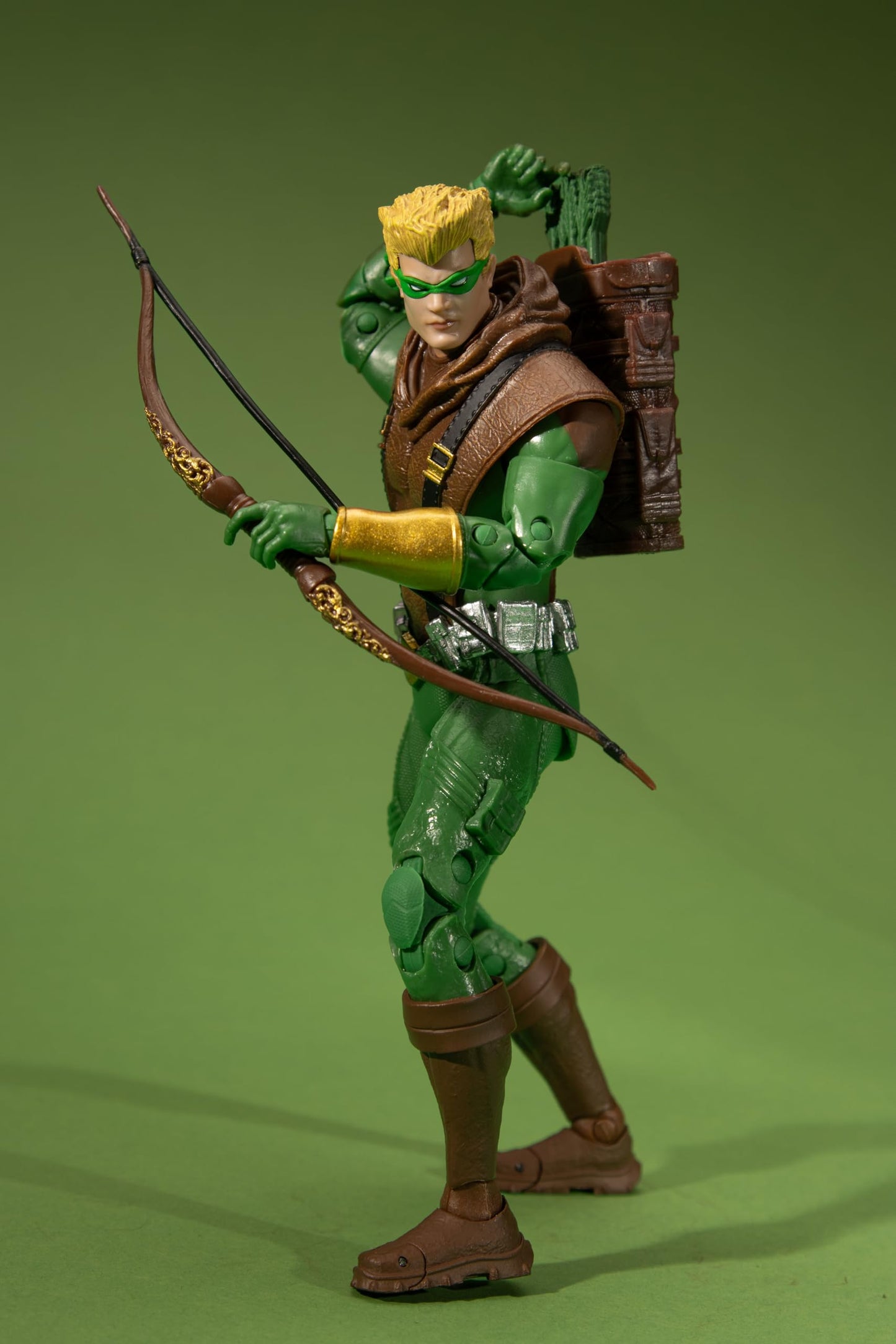 McFarlane DC Multiverse Action Figure Green Arrow (Gold Label) 18 cm