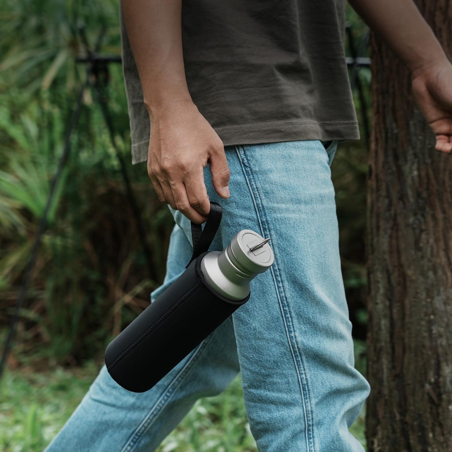 usharedo Outdoor 750ml Titanium Sports Bottle with Lid Flask Wide Mouth Water Bottle Canteen Drinking Bottle for Camping Cycling Hiking Ti3253d