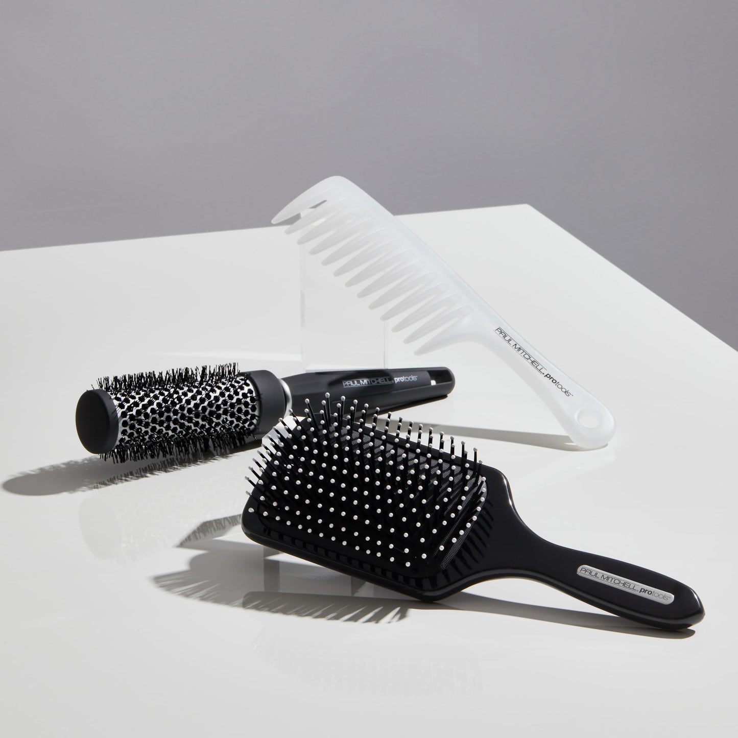 Paul Mitchell Pro Tools Express Ion Aluminum Round Brush, For Blow-Drying All Hair Types, Medium