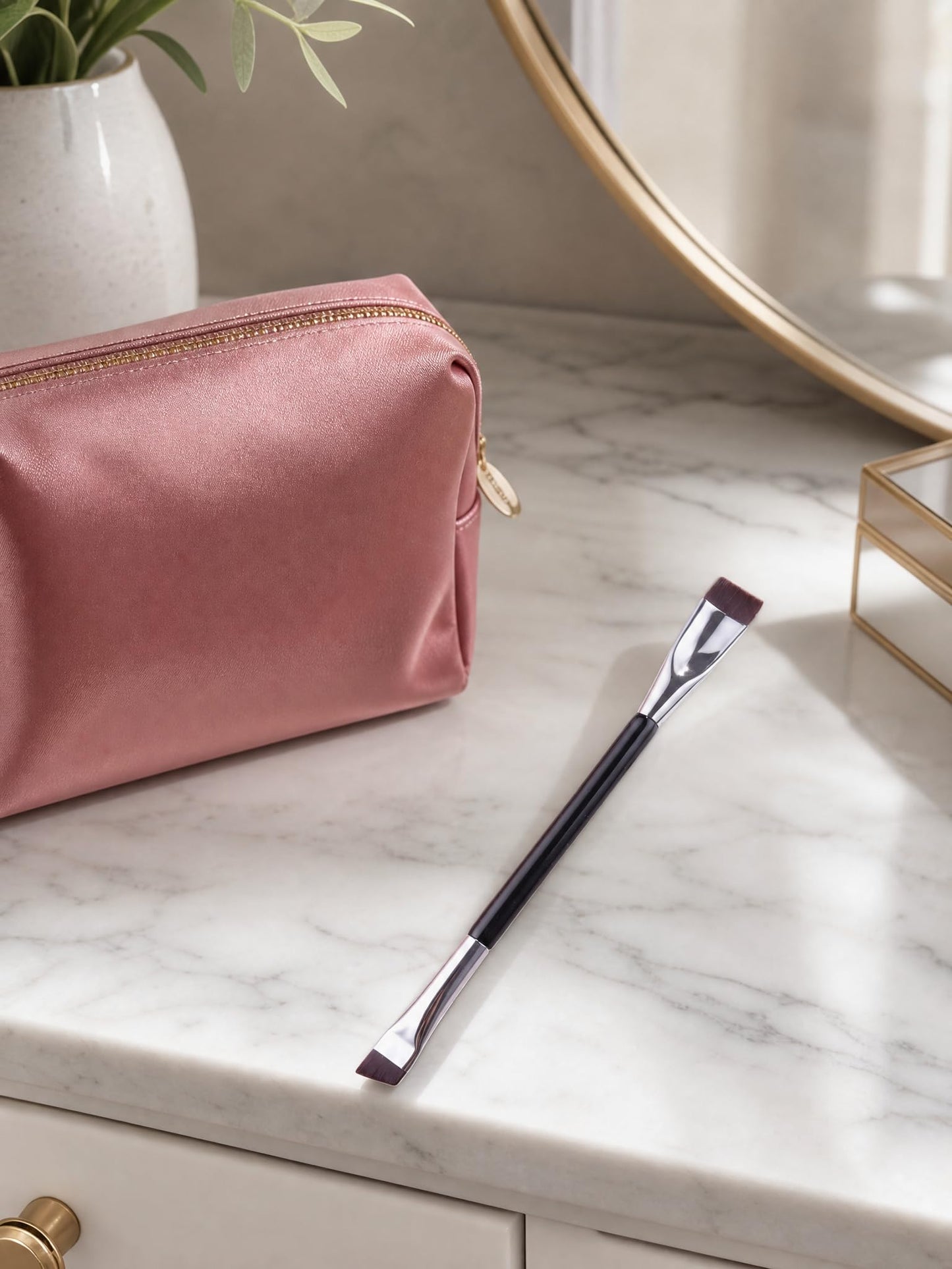 The Double-headed Arc Brush Special Curved Brush Head Creates Perfect Eyeliner and Eye Shadow?E48-2?