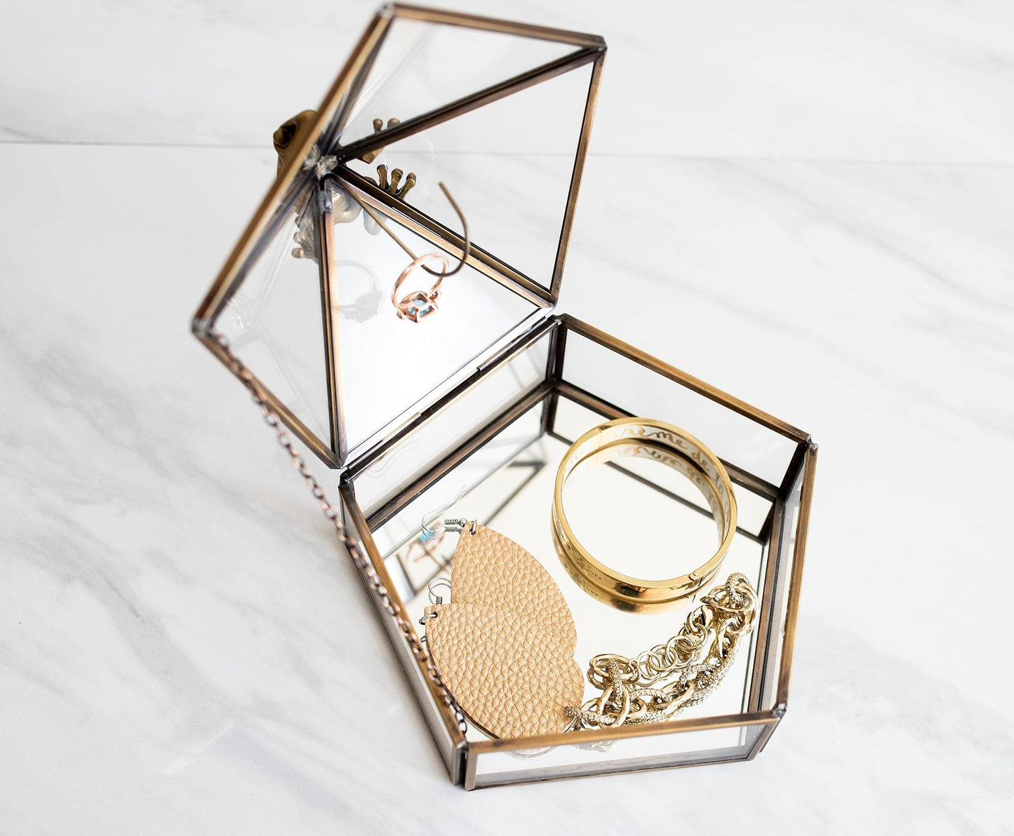 Ukonic Harry Potter Gold Chocolate Frog Jewelry Box Organizer Display Case Container | Jewelry Dish Trinket Tray For Necklaces, Rings, Bracelets…