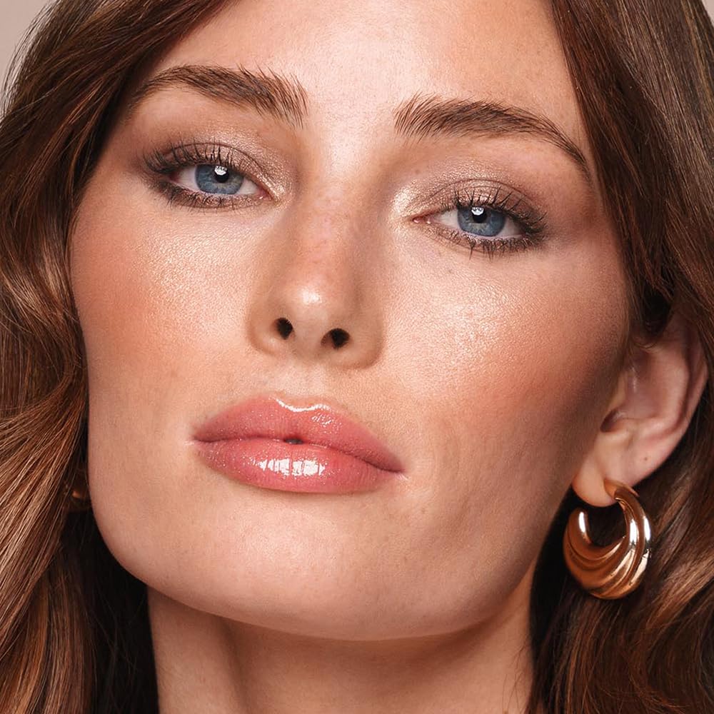 Jouer Long Wear Lip Topper - Lip Gloss - Moisturize & Nourish Lips - Non-Stick Shimmer - Skin Protecting Formula - Vanilla Flavor - Paraben, Gluten,