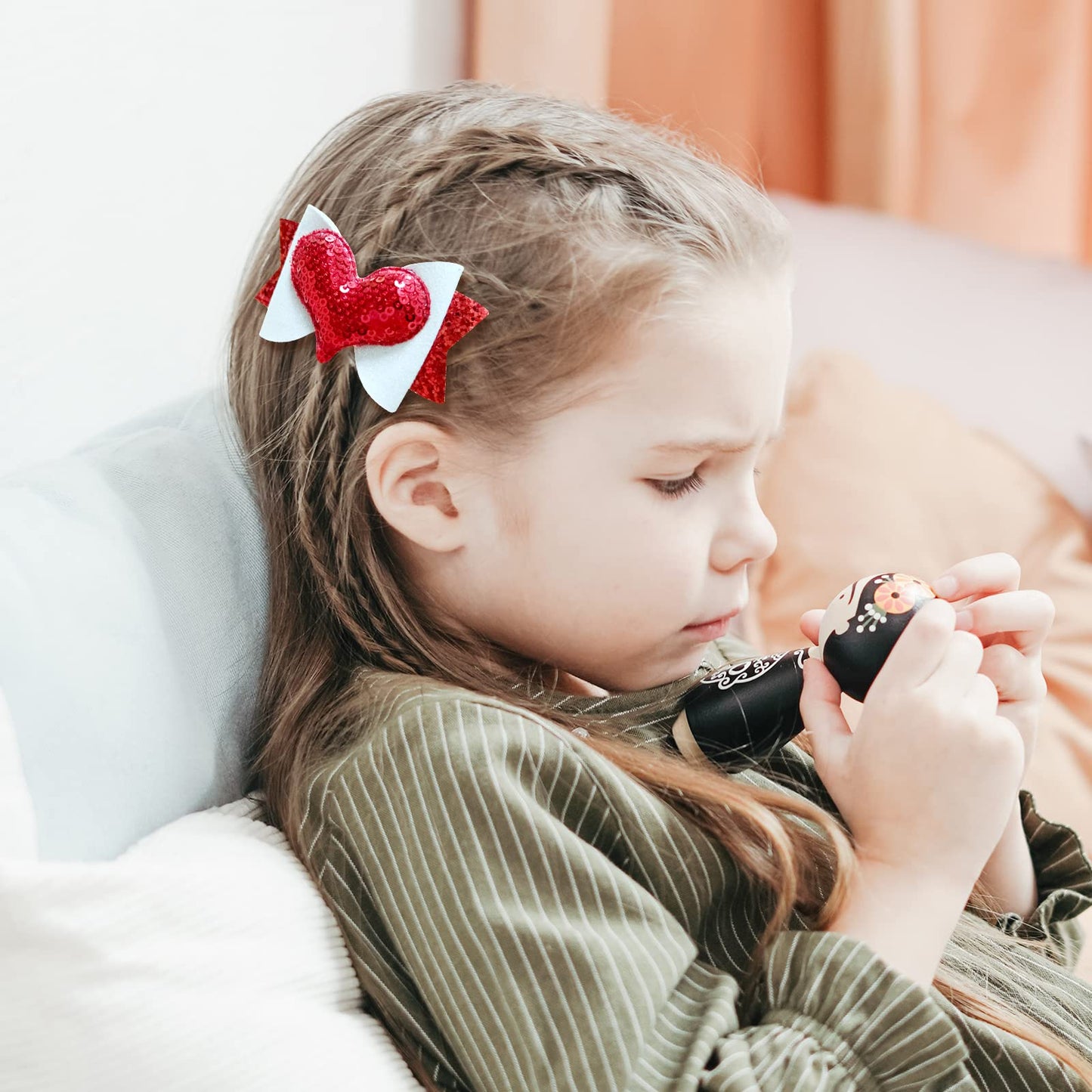 Valentines Glitter Hair Clips Love Heart Sequins Bows Hair Pins Kids Girls Party Hair Accessories for Valentine's Day Birthday Holiday Hair