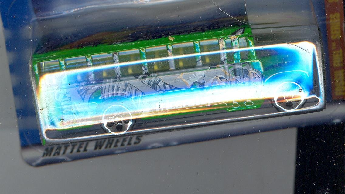 Hot Wheels 2001 041 Fossil Fuel Series Green School Bus 1/4 Triceratops 1:64 Scale