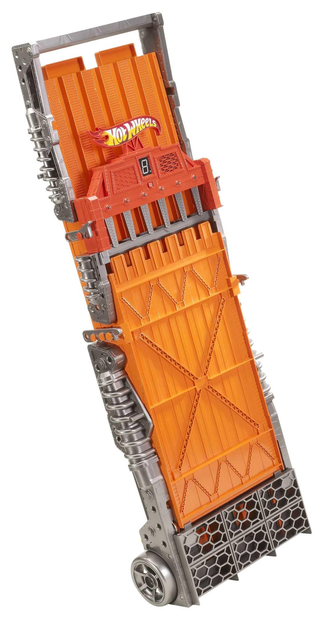 Hot Wheels Toy Car Track Set with Lights, Sounds & 6 1:64 Scale Vehicles, Super 6-Lane Raceway, 8-foot Track that Rolls Up for Storage (Amazon…