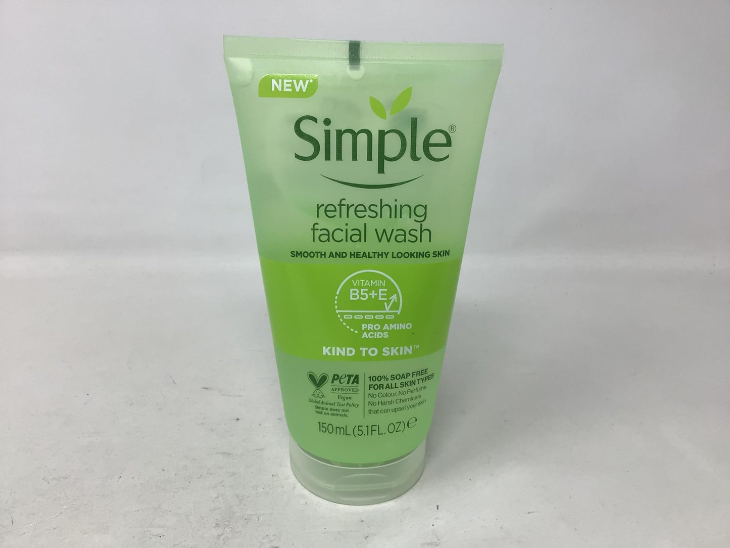 Simple Kind to Skin Refreshing Facial Gel Wash, 5.07 Ounce / 150 Ml (Pack of 3)