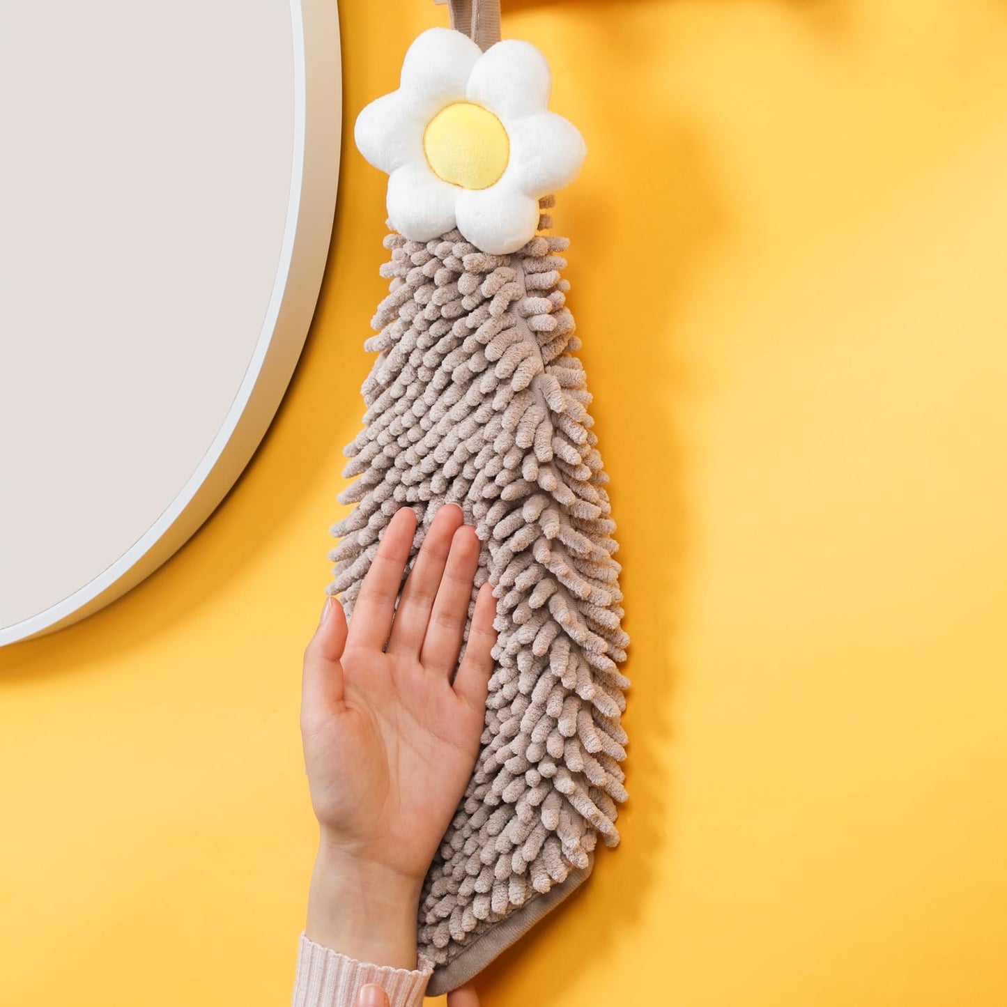 Tyrafry Chenille Cute Flower Hand Towels, Super Soft Water Absorbent Decorative Hand Towels with Hanging Loop Machine Washable Kitchen Towels, Brown