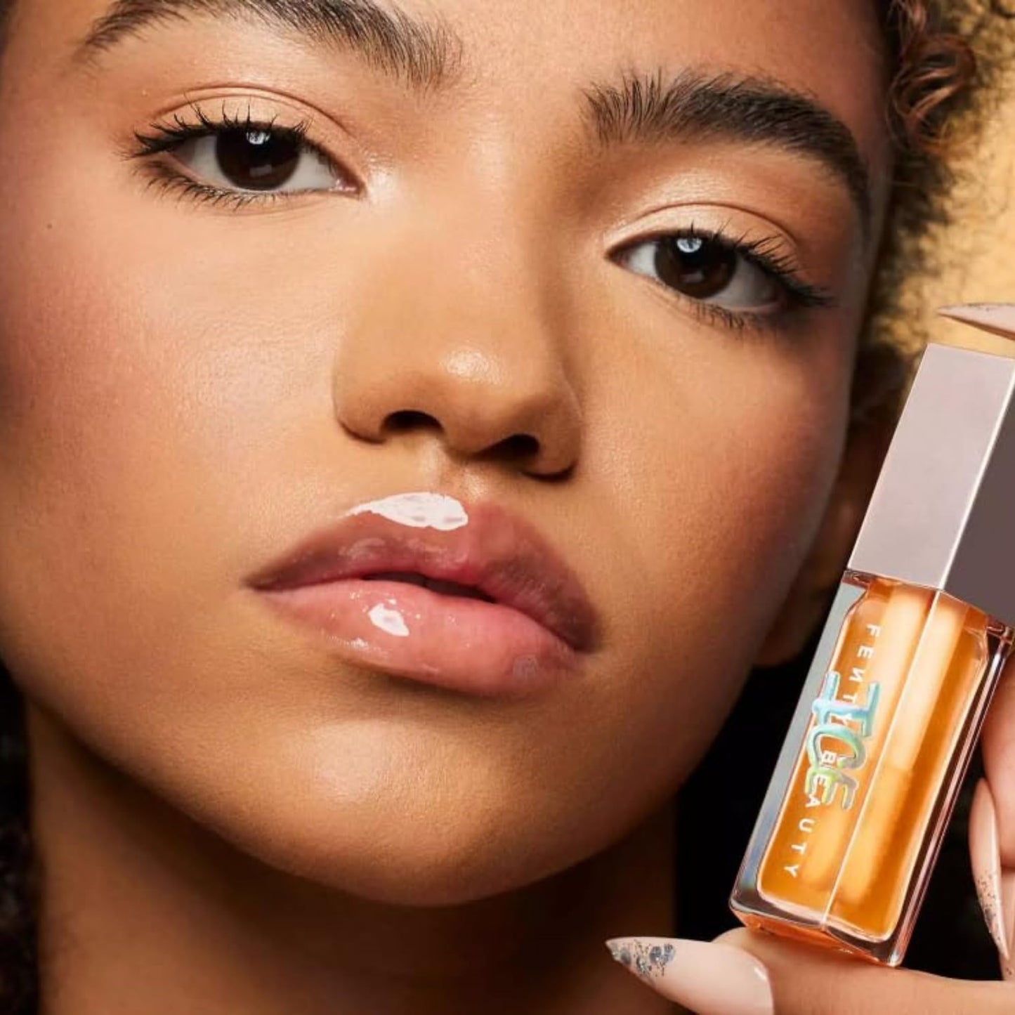 FENTY BEAUTY by Rihanna Gloss Bomb Ice Cooling Lip Luminizer - Melon Chillz (9 mL/.3 Fl Oz)