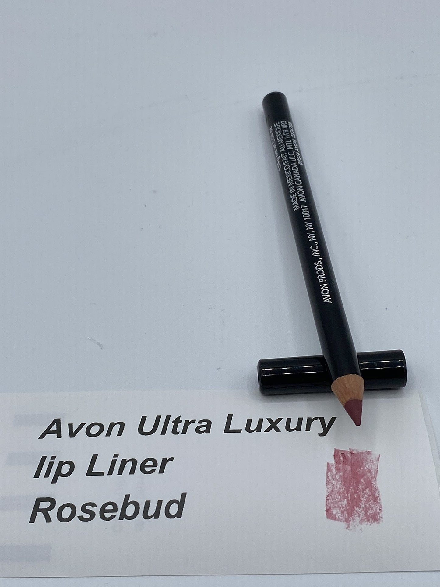 Avon Ultra Luxury lip Liner (Rosebud)