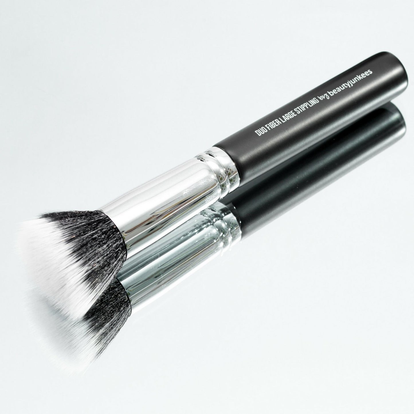 Beauty Junkees Stippling Brush Makeup Foundation Brush - Duo Fiber Synthetic Flat Top Stipple Blending Brush for Liquid Foundation, Cream Blush, Vegan