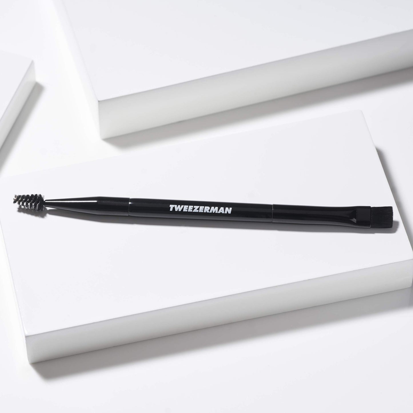 Tweezerman Dual Ended Flat Brow Brush