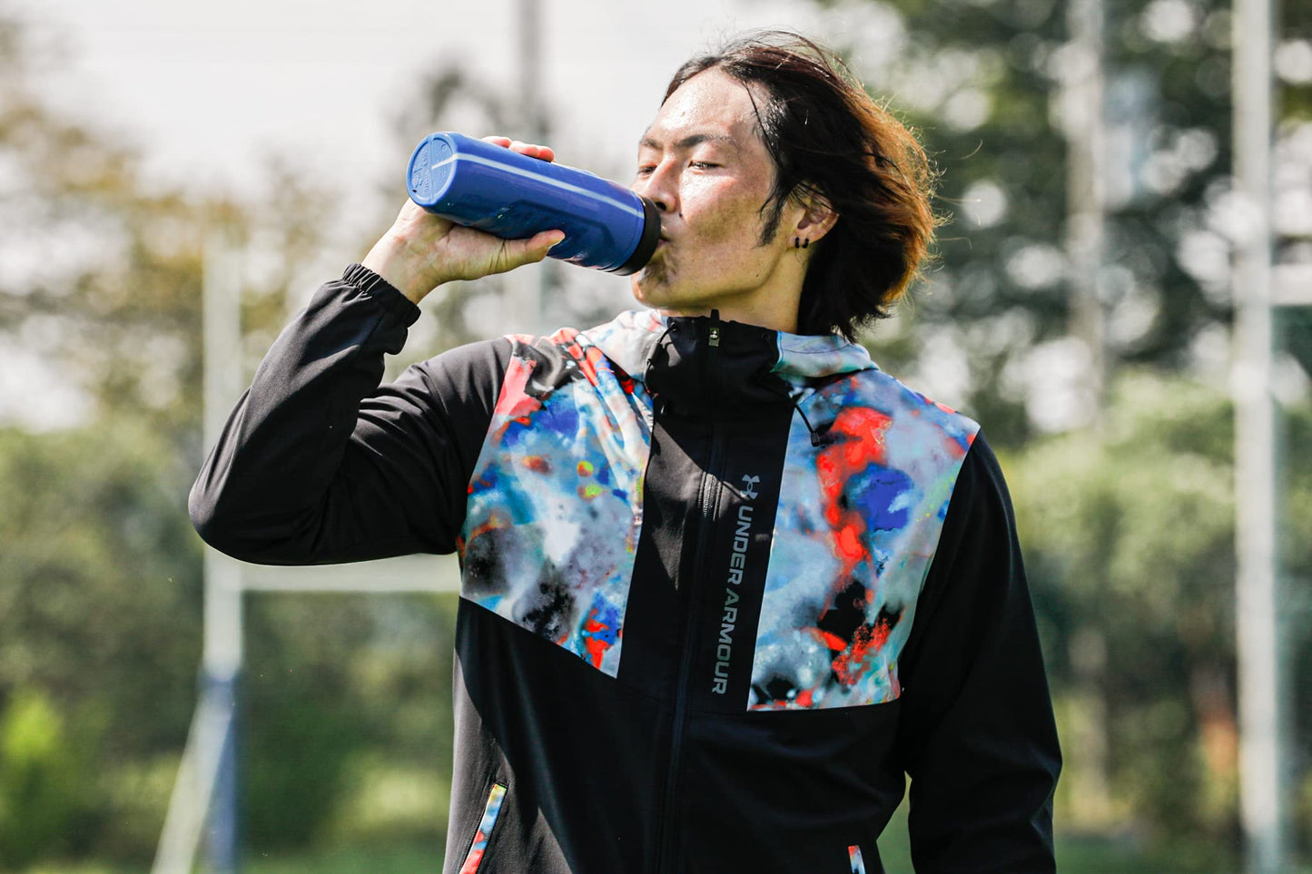 Under Armour Squeeze Water Bottles, 32 oz Water Bottles, Sideline Sports Water Bottle with Quick-Shot Lid, Quick & Easy Hydration, Gym Water Bottles…