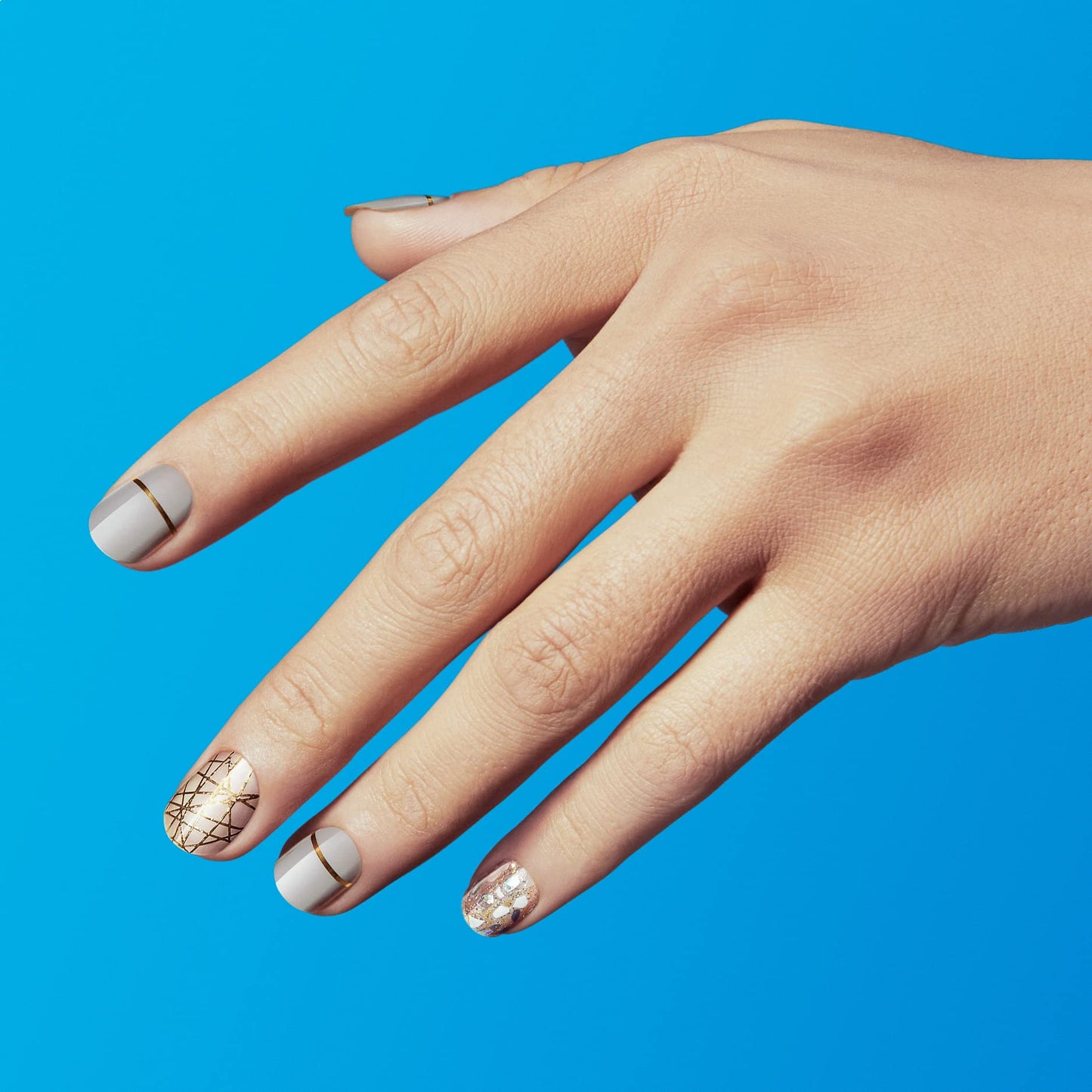 Dashing Diva Gloss Nail Wraps - All Lined Up | UV Free, Chip Resistant, Long Lasting Gel strips | Contains 32 Strips, 1 Prep Pad, 1 File Beauty & Personal Care Dashing Diva