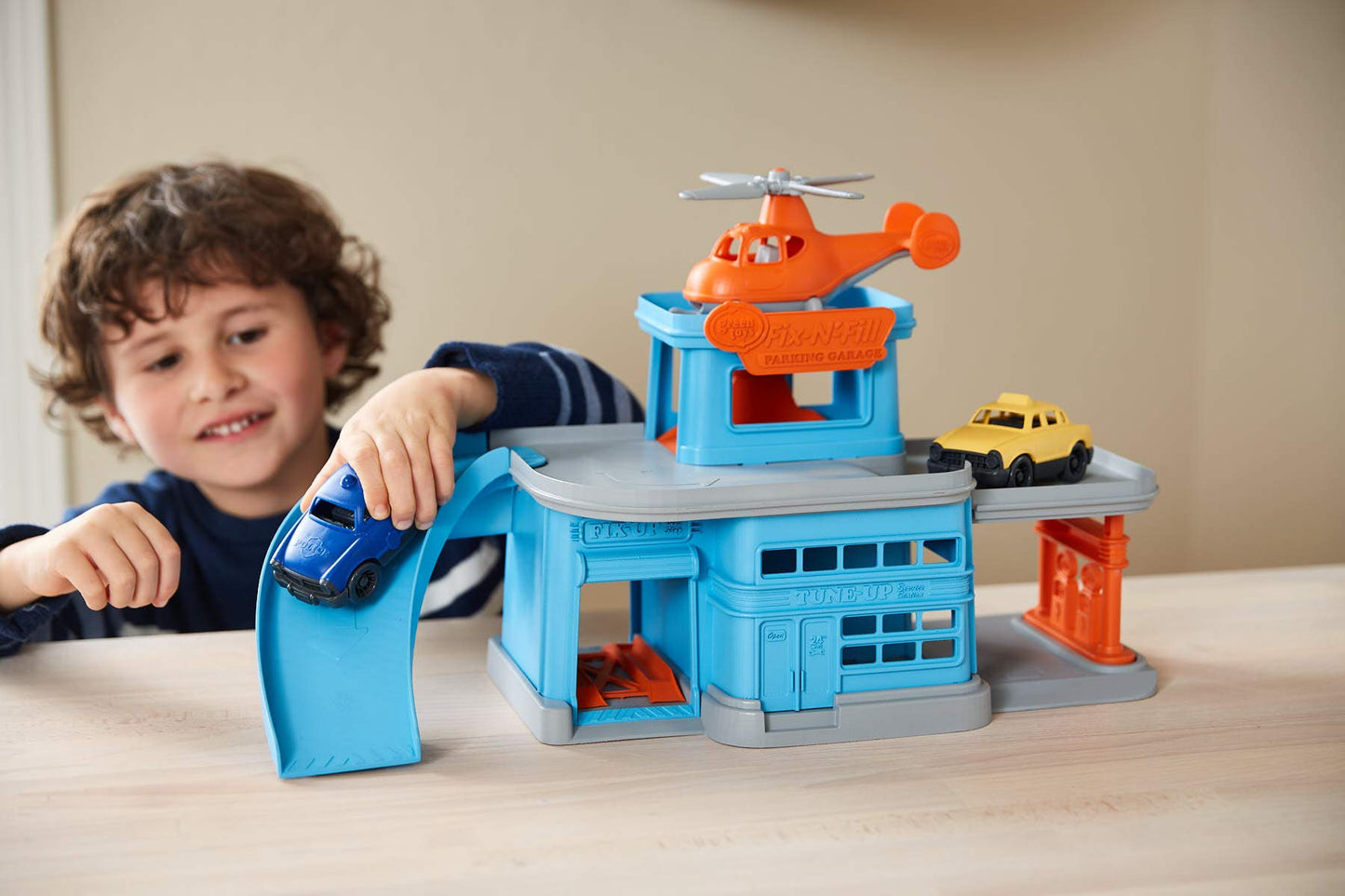 Green Toys Parking Garage Playset – 5-Piece Pretend Play Toy for Kids, Motor Skills & Role Play, BPA-Free, Dishwasher Safe, Made in USA