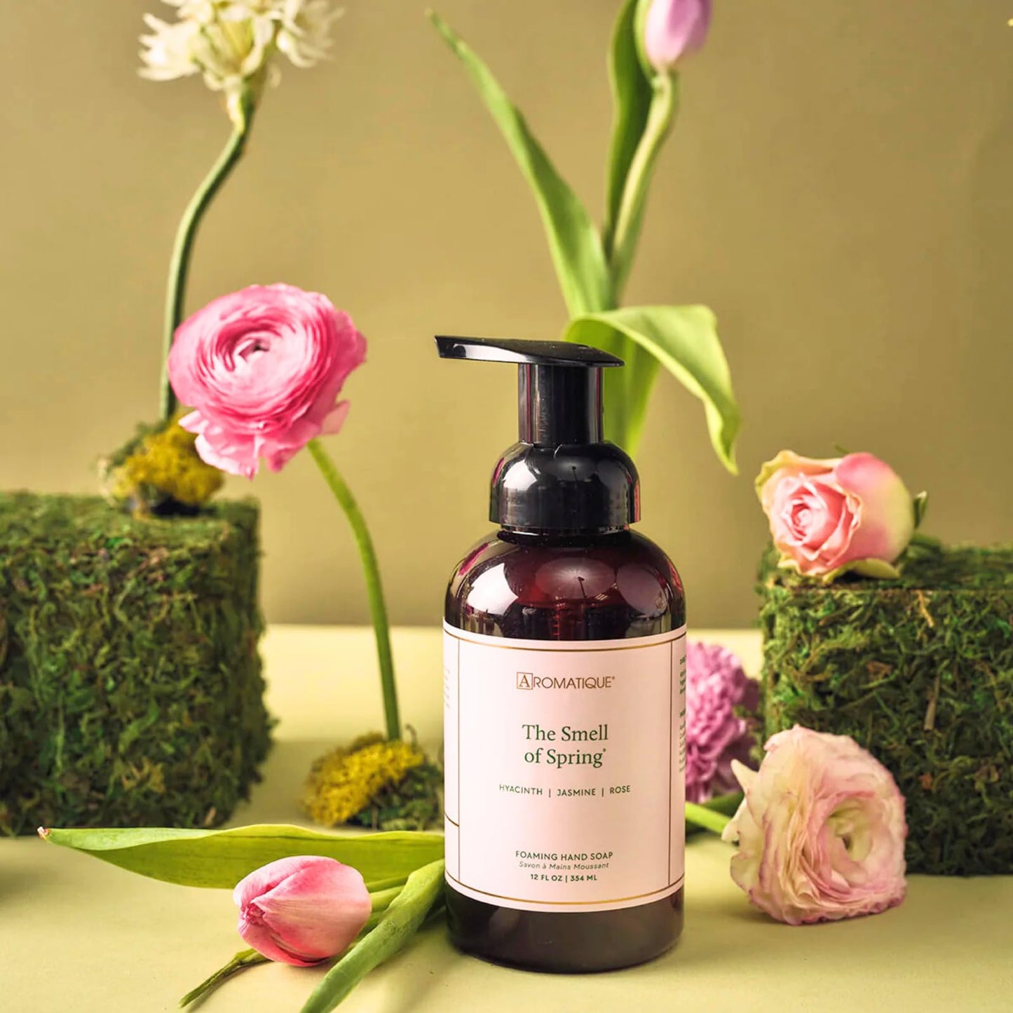 Aromatique The Smell of Spring Foaming Hand Soap Floral Moisturizing Luxury Hand Wash With Aloe Notes of Pineapple, Green Hyacinth, Jasmine, Rose