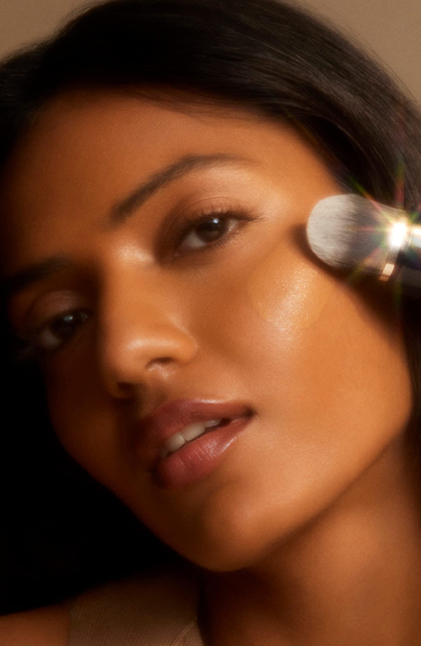 Clé De Peau Beauté, The Foundation SPF 22, 1 Fl Oz, O60 Deep Tan Ocher