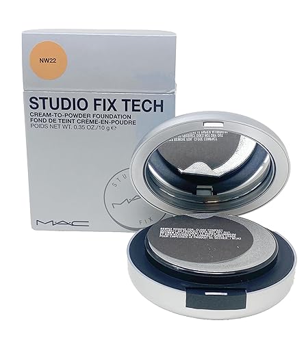 M.A.C Studio Fix Tech Cream-To-Powder Foundation -NW22 (Warm beige with rosy undertone for light to medium skin) .35 Oz / 10 g