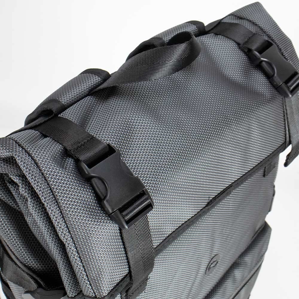 Skunk Backpack Rogue - Smell Proof - Weather Resistant - Lockable (Metal Gray)