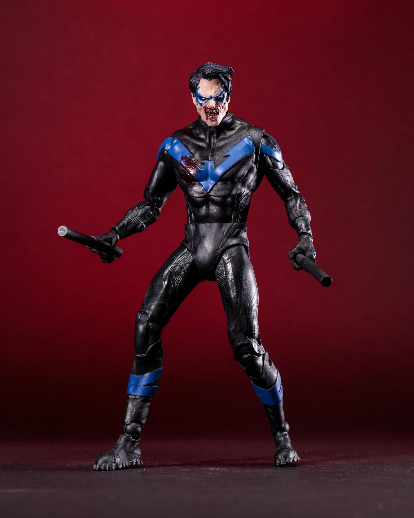 McFarlane Toys Nightwing (DC vs. Vampires) - DC Multiverse 7in Figure - Gold Label