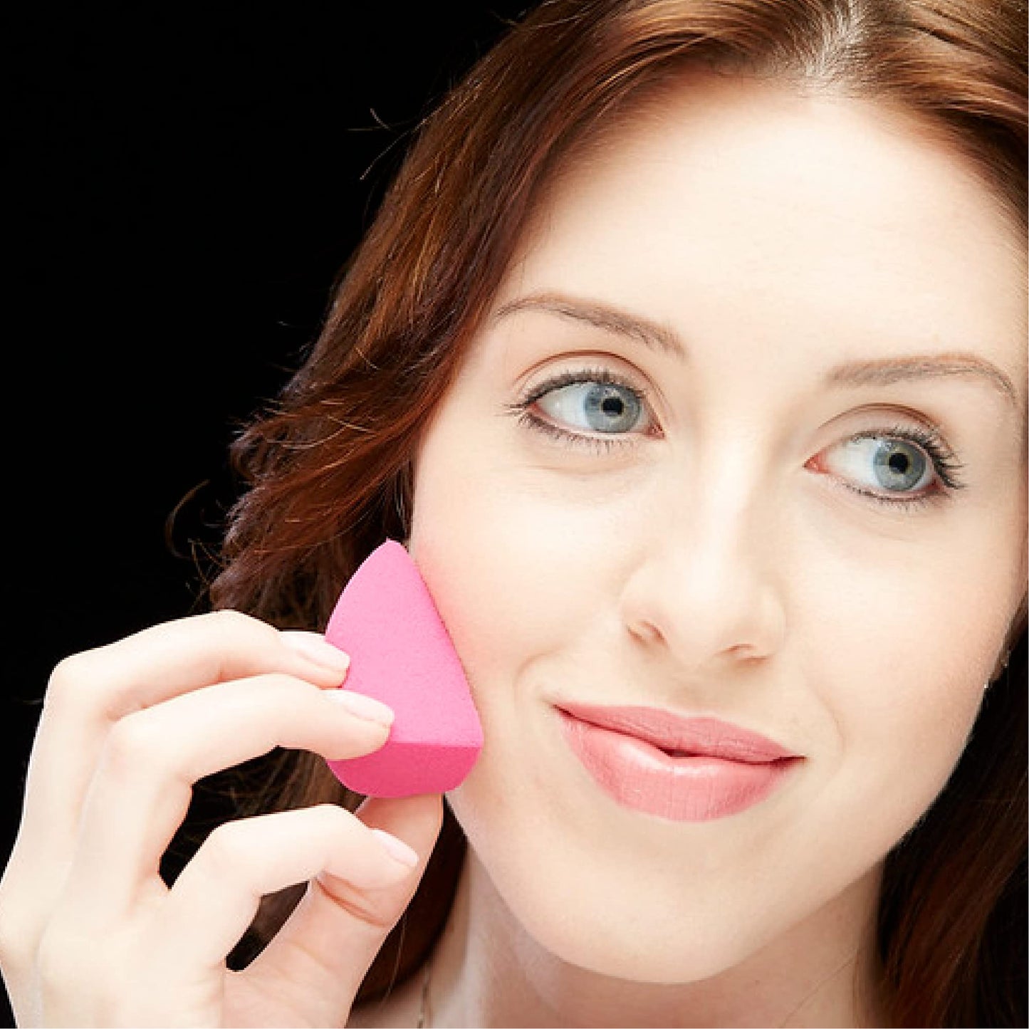 Sigma Beauty 3DHD Makeup Blender | Professional Makeup Sponge with Angled Edges | Prime, Conceal, Sculpt & Highlight | Vegan, Cruelty Free, Pink