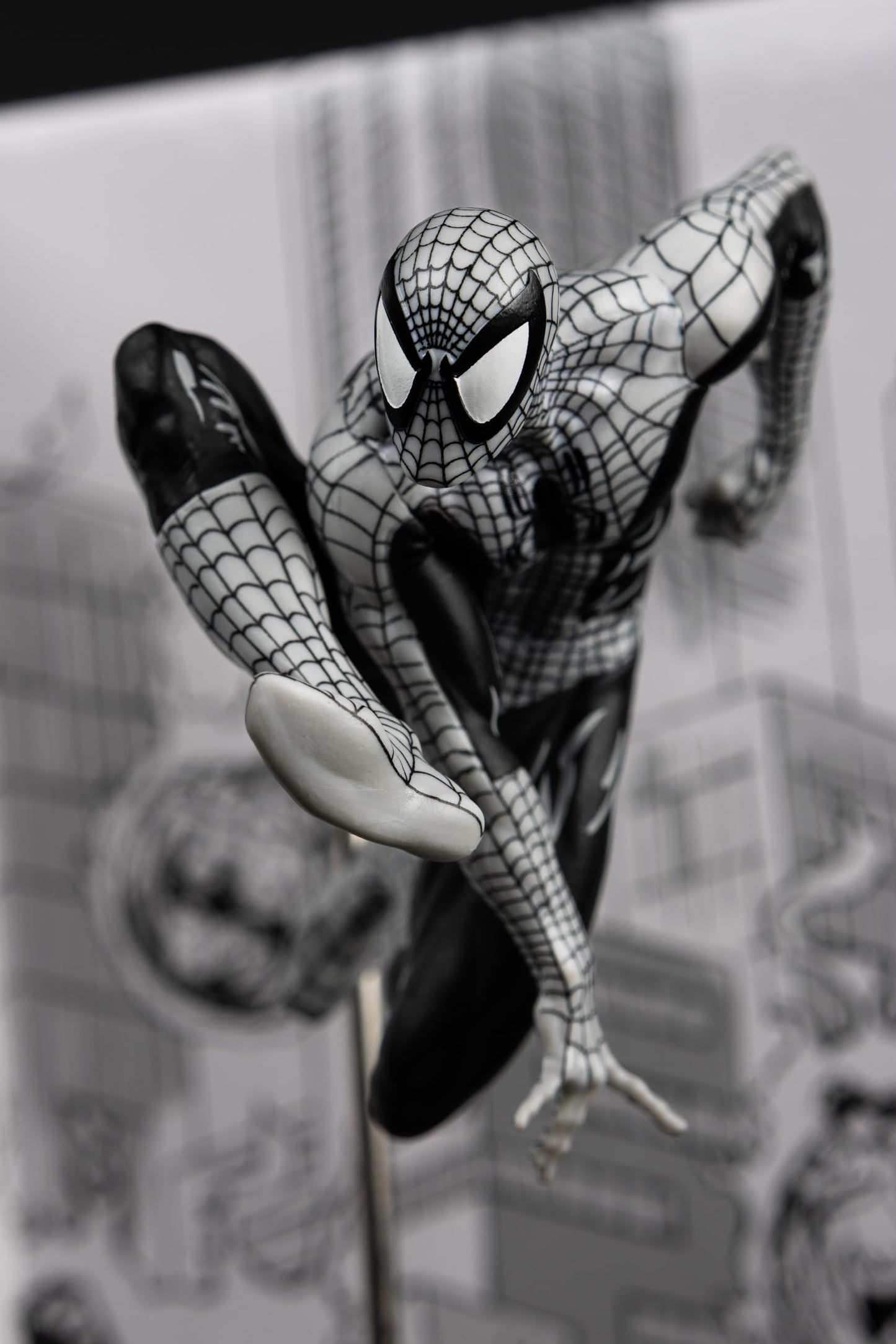 Marvel Collection PVC Statue 1/10 Spider-Man (Spider-Man #6) (Line Art) (Gold Label) 10 cm