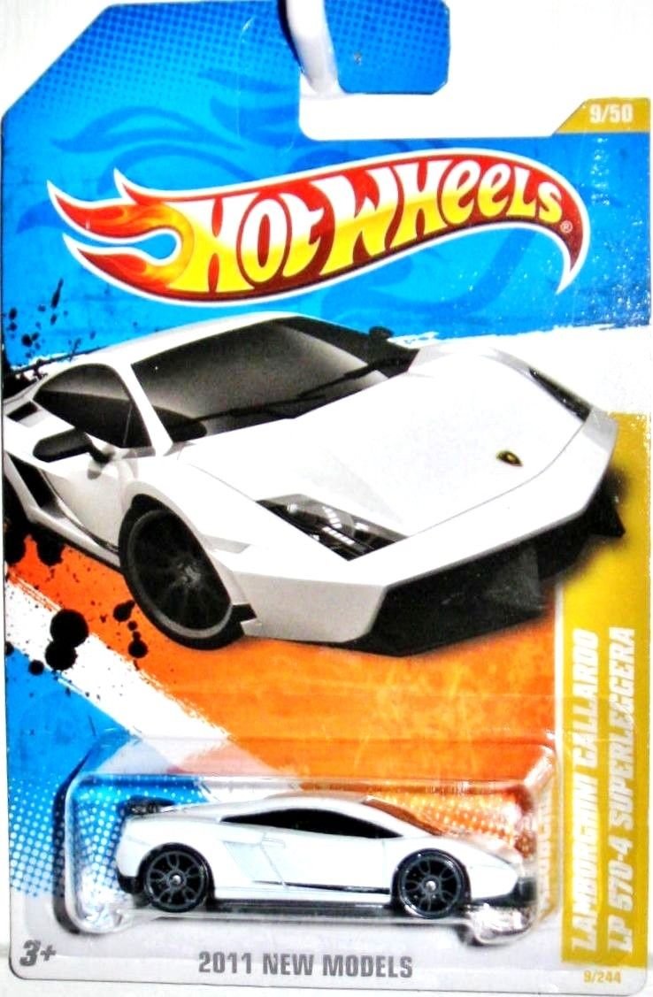 Hot Wheels LAMBOURGHINI Gallardo LP 570-4 SUPERLEGGERA in White 2012 New Models 1:64 Scale Collectible Die Cast Car #009