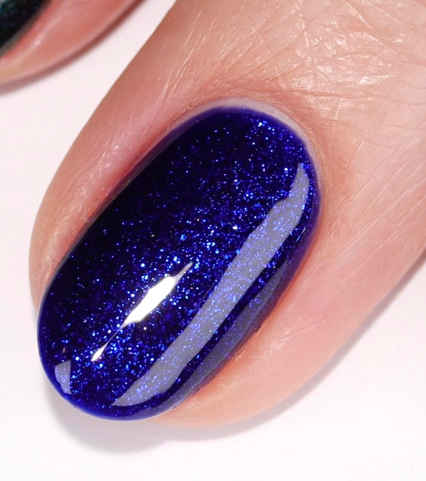 DND Gel Polish Set, Purple Collection, UV/LED Gel Polish and Air Dry Nail Lacquer, Matching Chip-Free Polish Duo, 764 Indigo Wishes, 0.5 Fl Oz