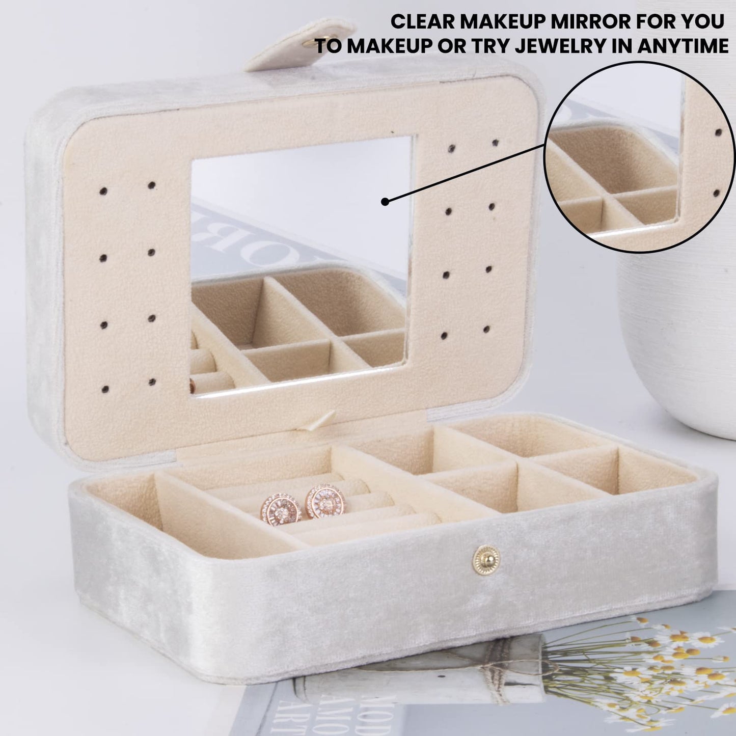 SoleGood Plush Velvet Small Jewelry Box Necklace Ring Storage Organizer Mini Jewelry case Jewelry Travel Organizer for Women Girls (Ivory)