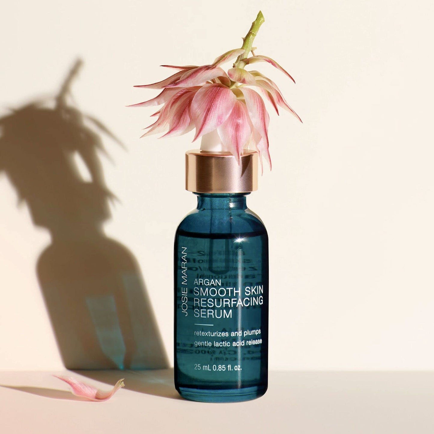 Josie Maran Argan Smooth Skin Resurfacing Serum - Visably Smoother Complexion (25 mL | 0.85 fl. oz.)