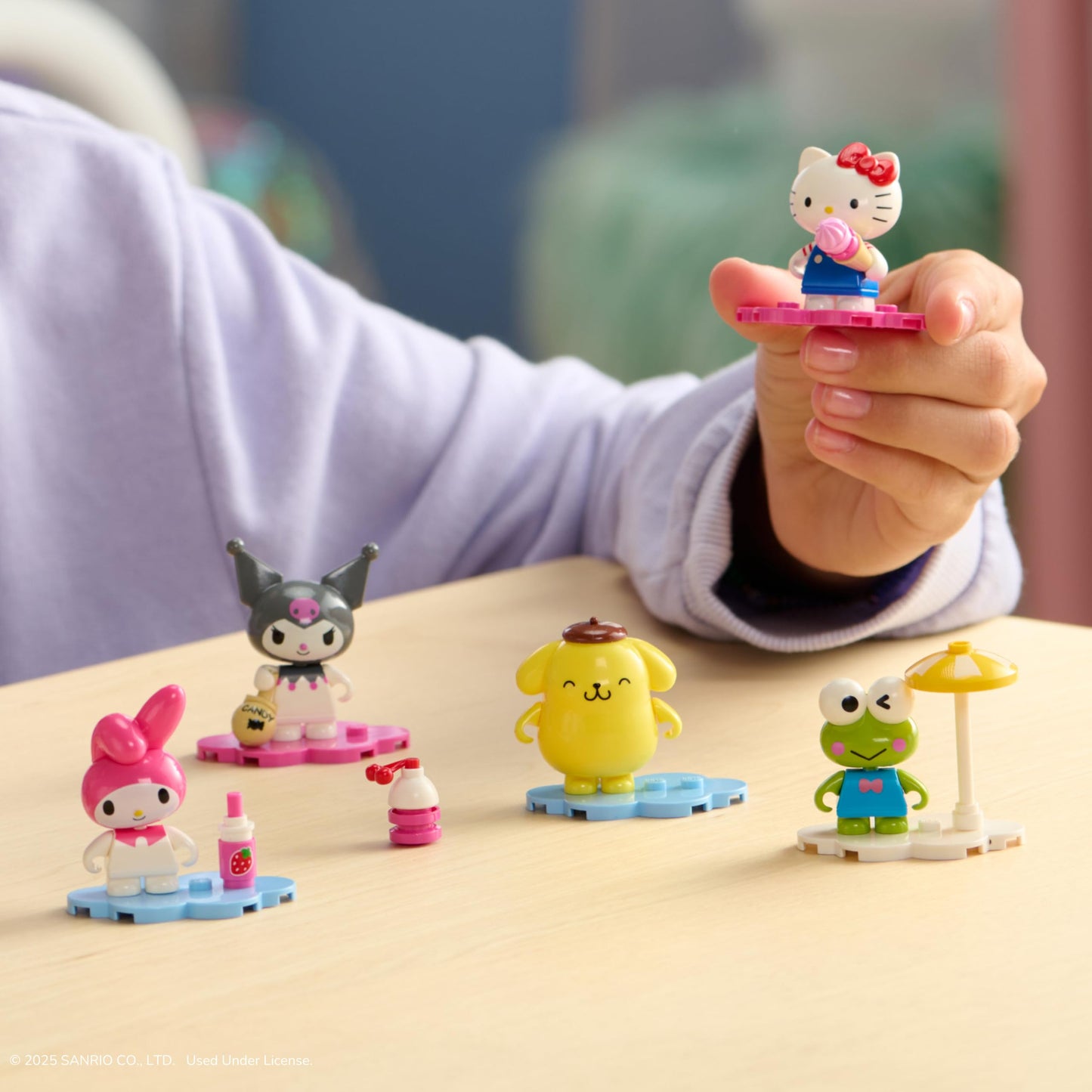 BLDR Hello Kitty & Friends 6-Pack Minifigures – Hello Kitty, Cinnamoroll, Pompompurin, My Melody, Keroppi & Kuromi, Amazon Exclusive, Ages 8+
